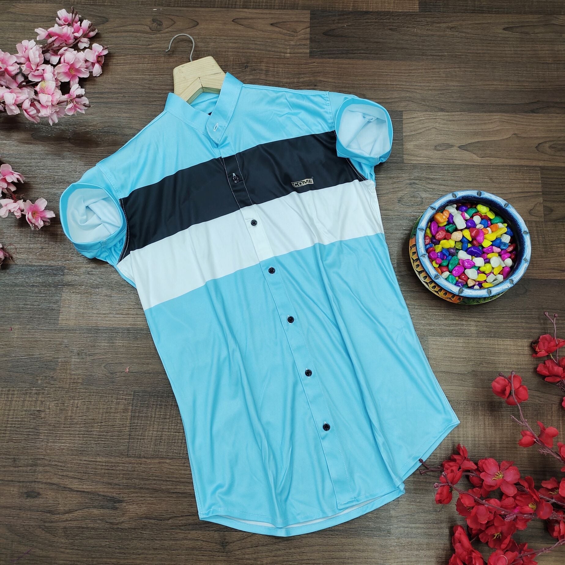 Men Regular Fit Color Block Cut Away Collar Casual Shirt - Dynadrops.In