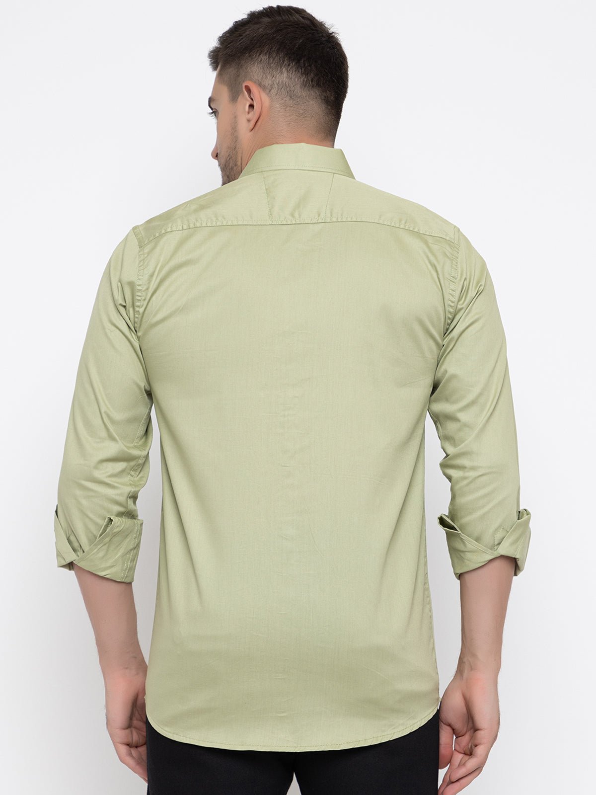 Men Regular Fit Solid Spread Collar Casual Shirt - Dynadrops.In