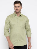 Men Regular Fit Solid Spread Collar Casual Shirt - Dynadrops.In
