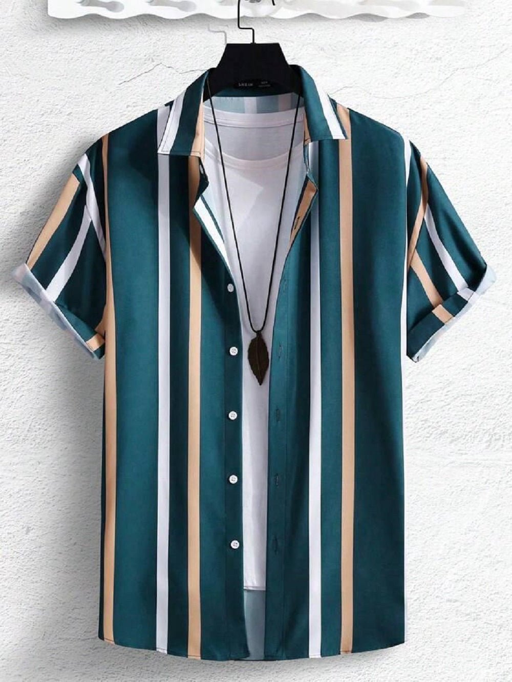Men Regular Fit Striped Spread Collar Casual Shirt - Dynadrops